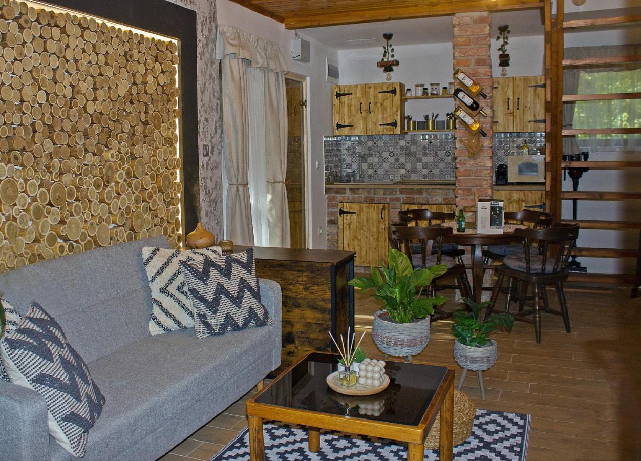 Cityside Cottage Эгер Экстерьер фото